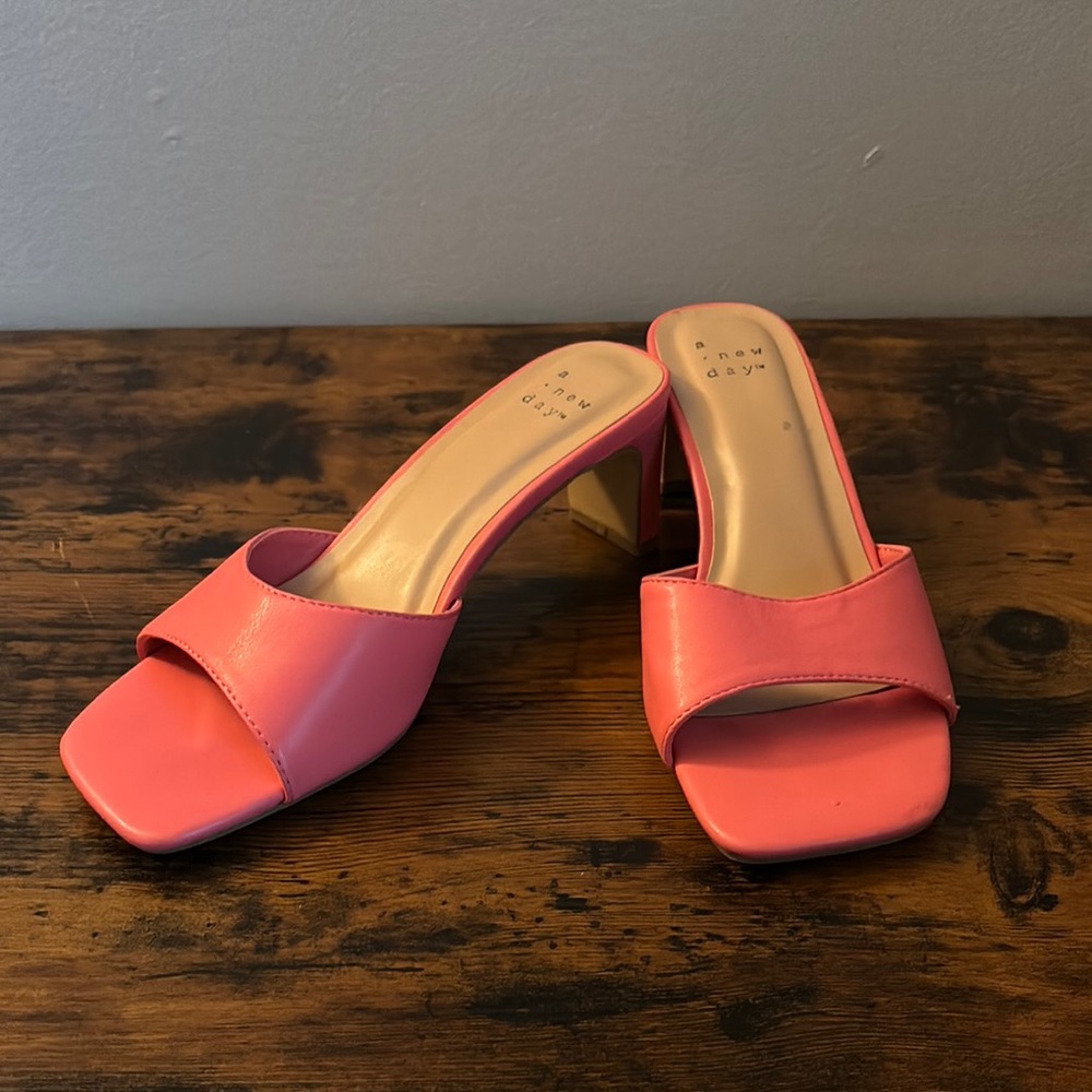 A New Day Pink Square Toe Heels